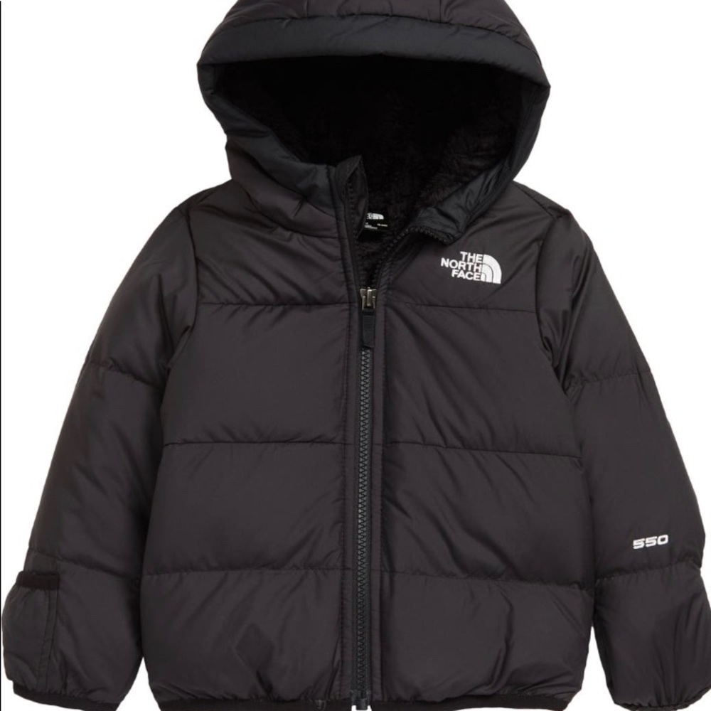 The North Face Kids' Moondoggy Reversible
Water Repellent 550 Fill Power